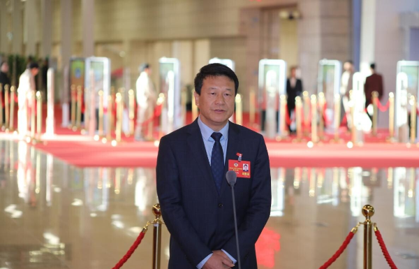 省政協委員、廣東輕工職業技術大學藝術設計學院院長桂元龍：讓體育“非遺”之花在校園綻放